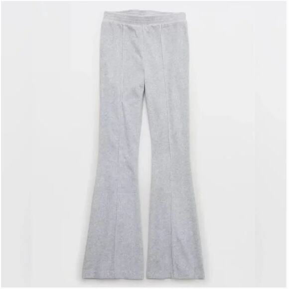 Aerie Groove-On Rib Velour Flare Pant in Light  Gray Large - Picture 2 of 5